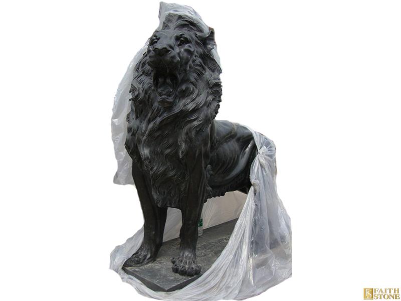 Marble Lions Statues